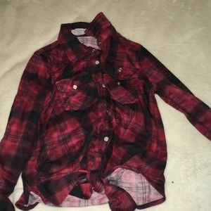 ross button down tie at the bottom flannel